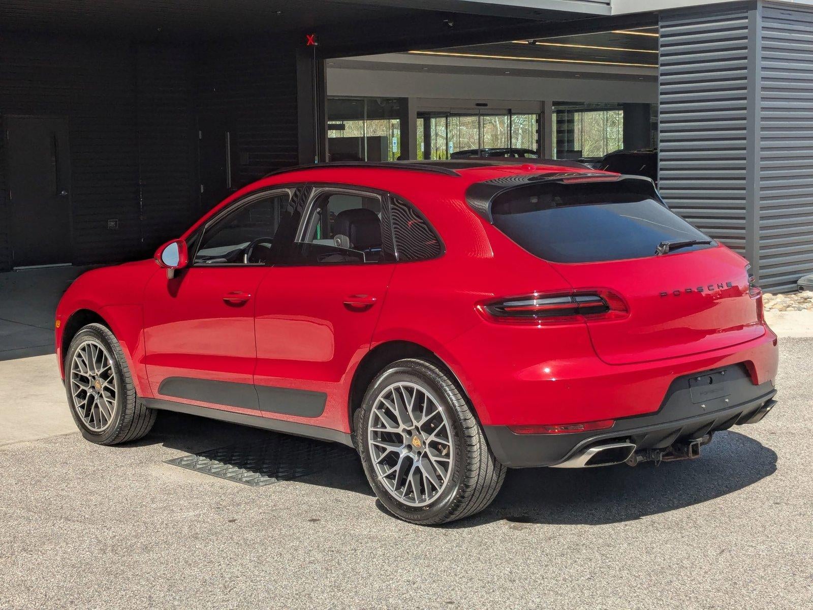 2018 Porsche Macan AWD
