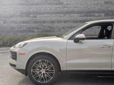 2026 Porsche Cayenne AWD