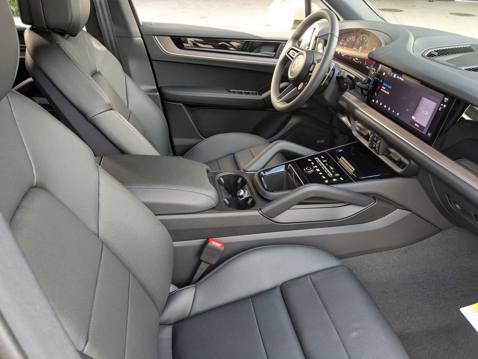 2026 Porsche Cayenne AWD