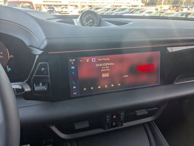 2025 Porsche Macan Electric Turbo AWD