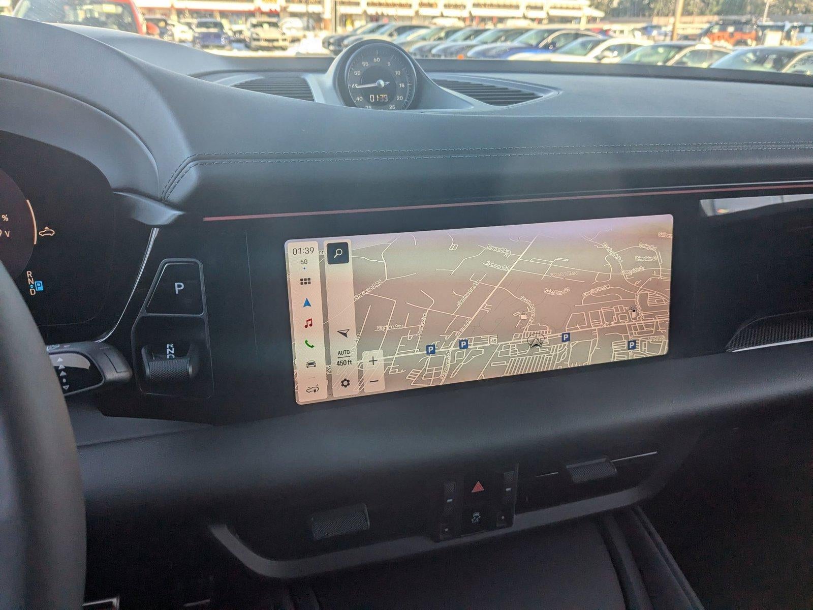 2025 Porsche Macan Electric Turbo AWD