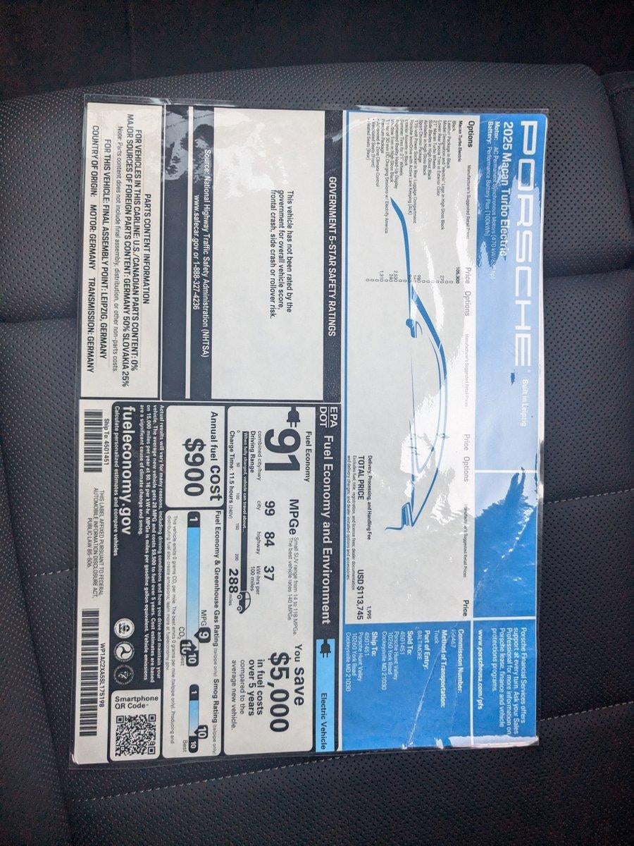 2025 Porsche Macan Electric Turbo AWD