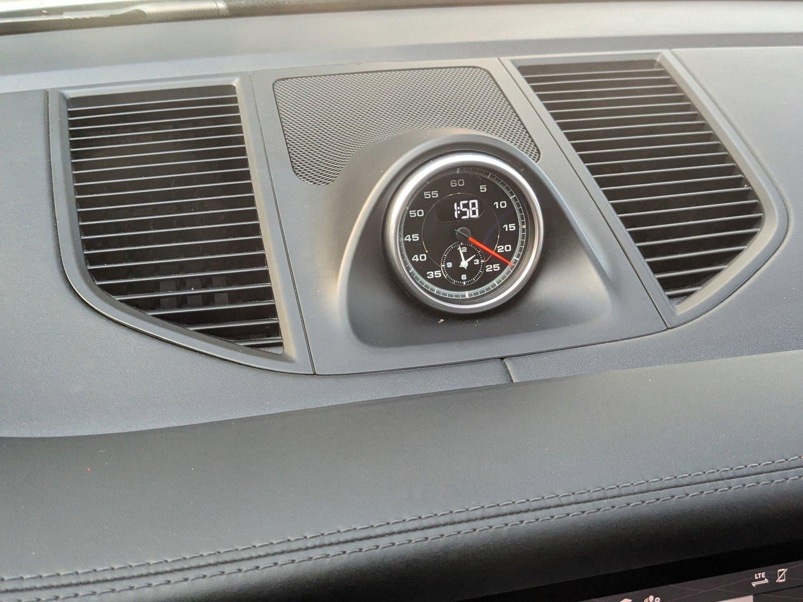 2020 Porsche Macan Turbo AWD