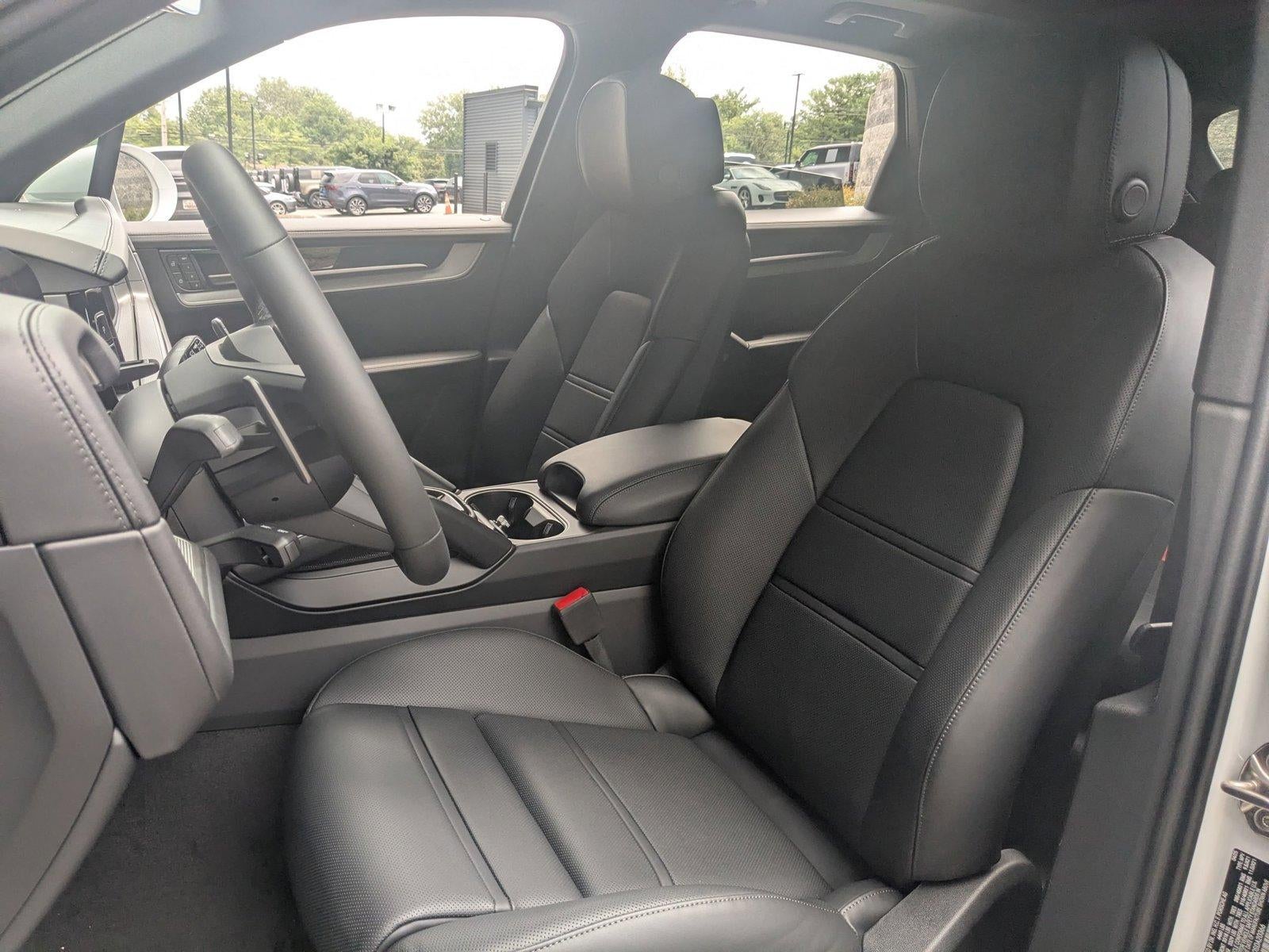 2025 Porsche Cayenne S AWD