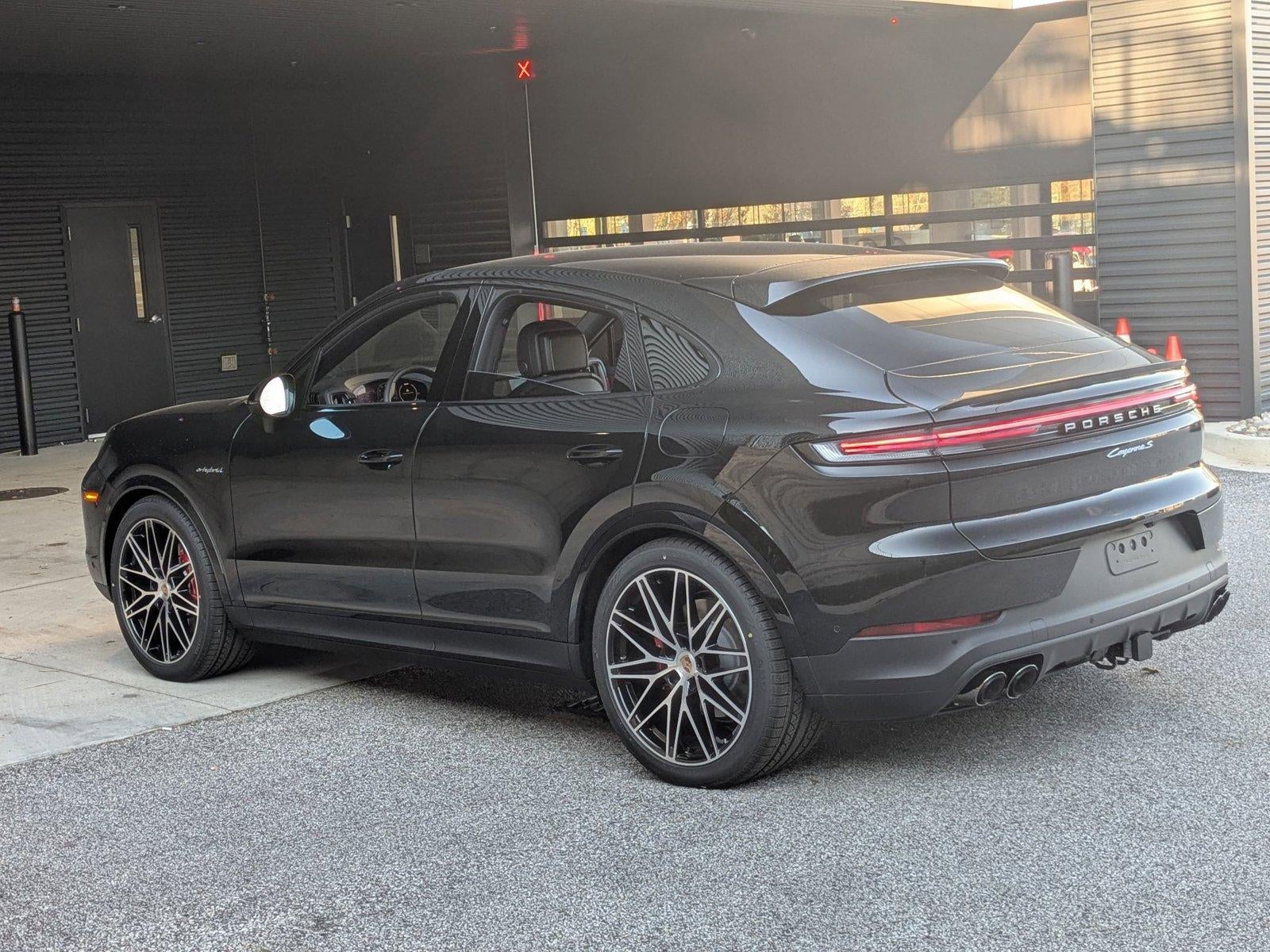 2026 Porsche Cayenne S E-Hybrid Coupe AWD