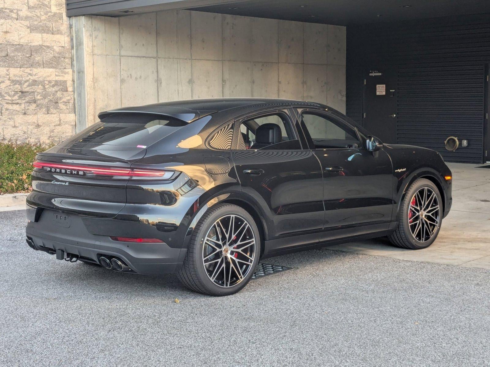 2026 Porsche Cayenne S E-Hybrid Coupe AWD