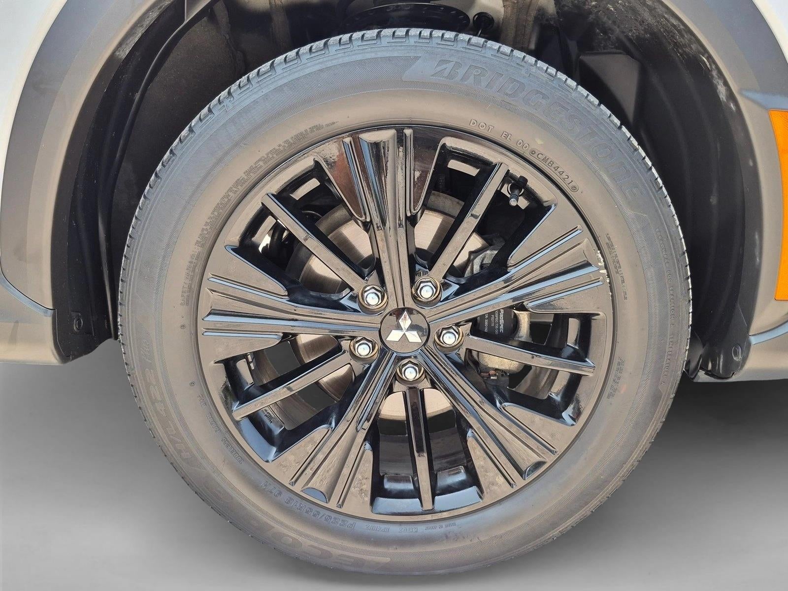 2022 Mitsubishi Eclipse Cross LE