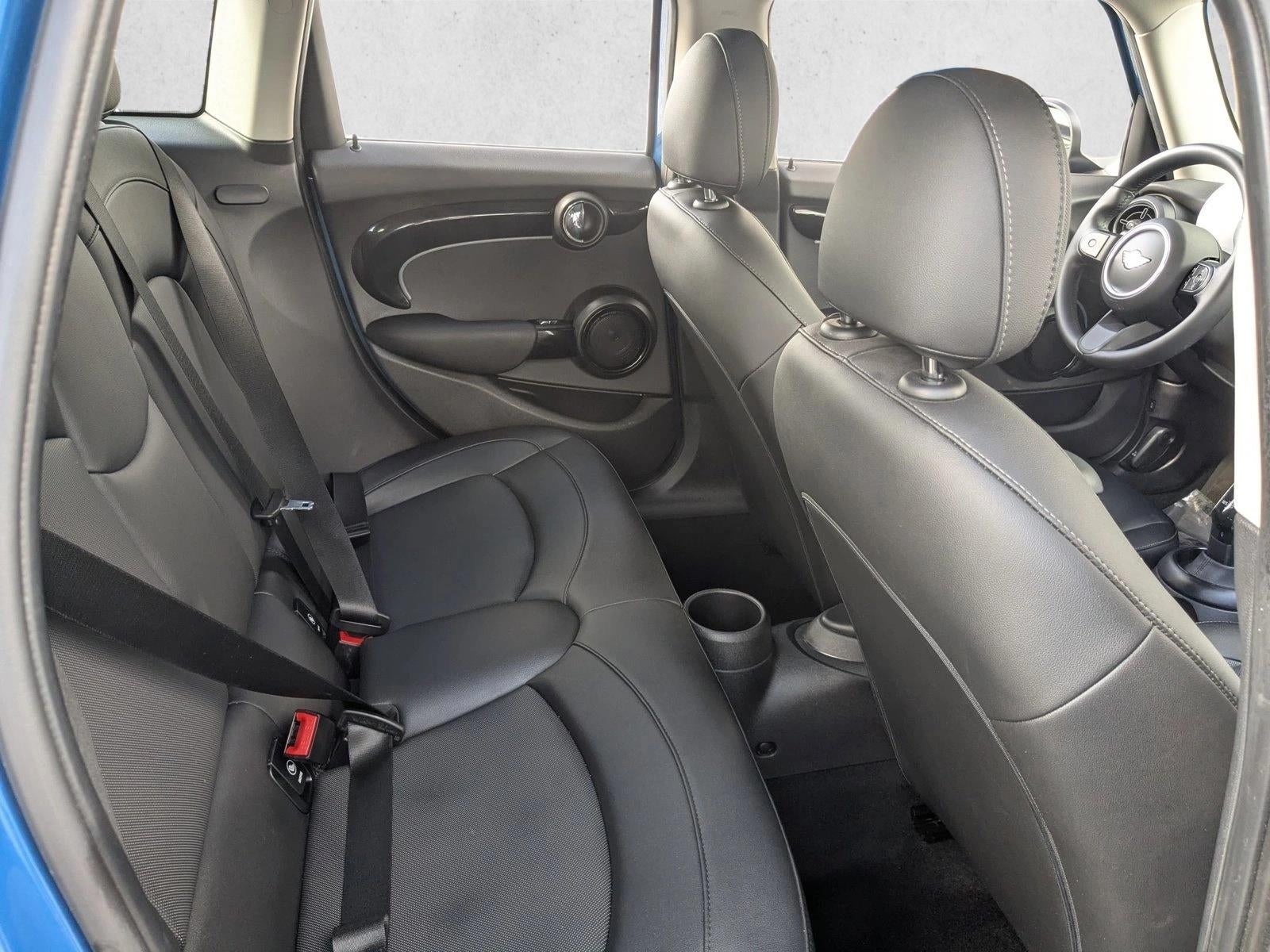 2023 MINI Cooper Hardtop 4 Door Base