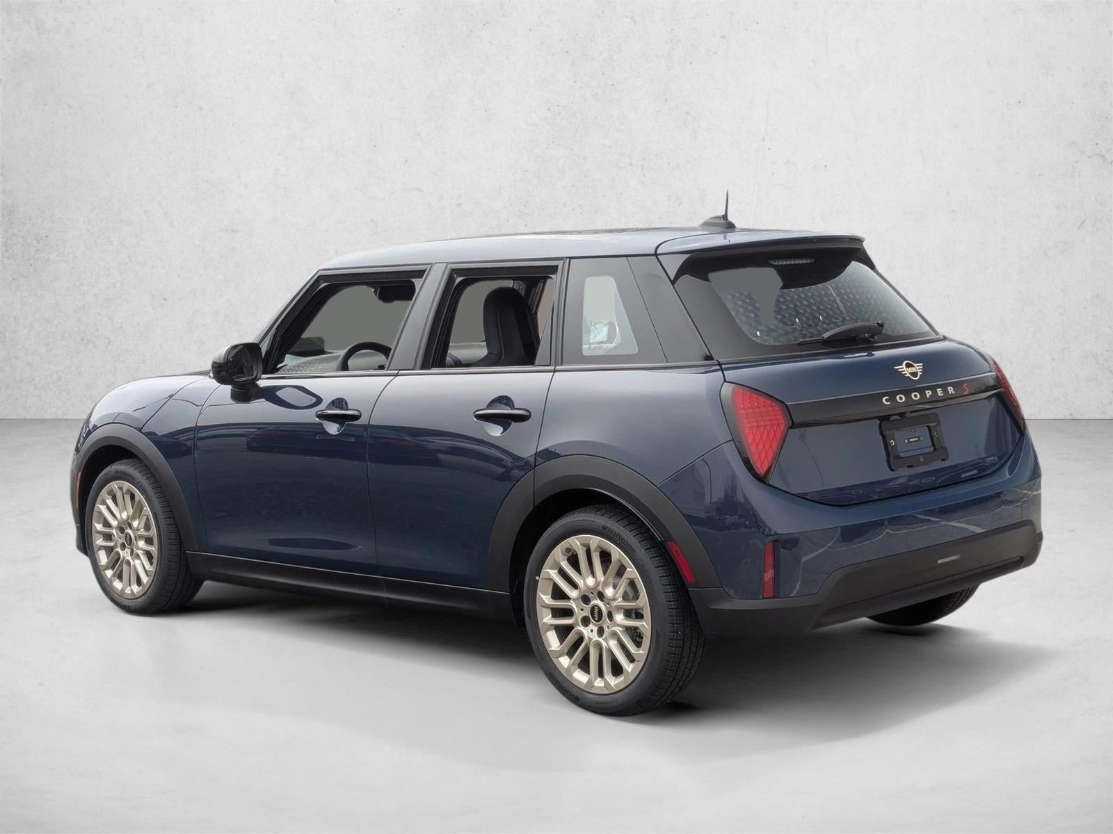 2026 MINI Cooper S Hardtop 4 Door Iconic Base