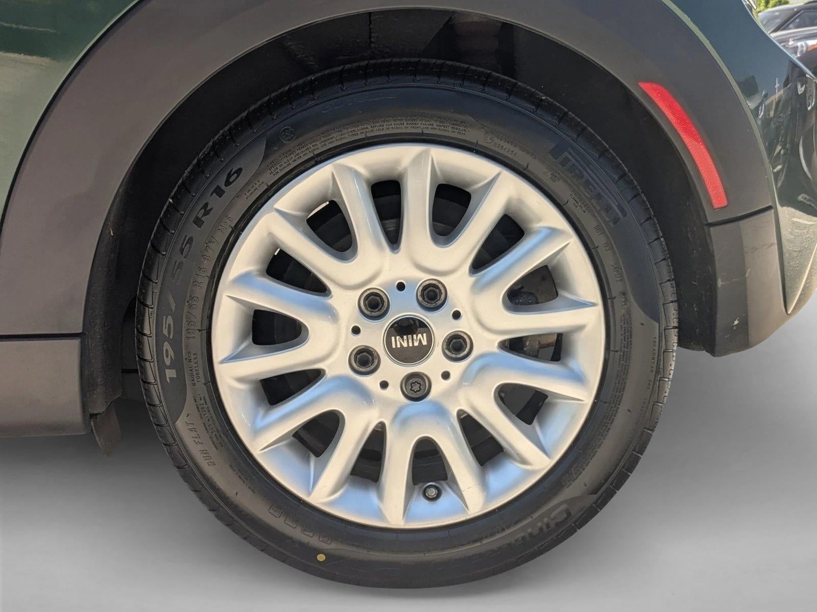 2015 MINI Cooper S Hardtop Base