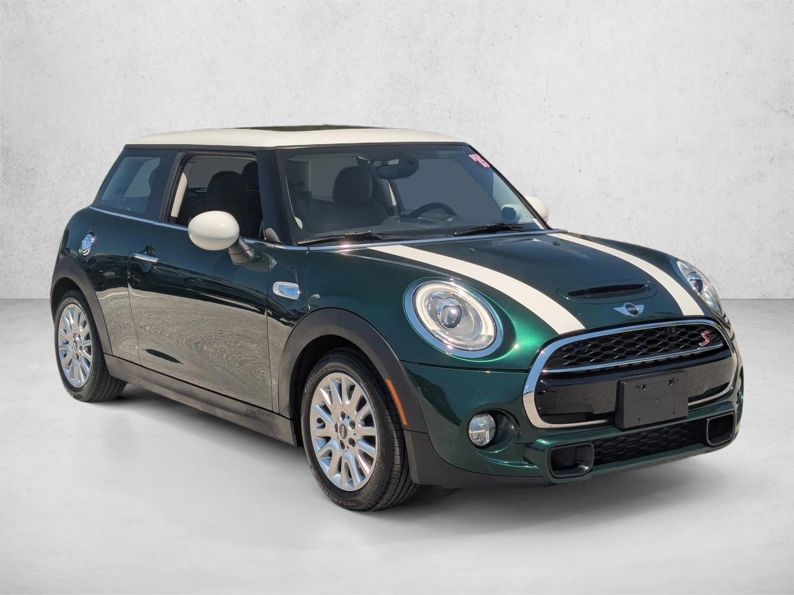2015 MINI Cooper S Hardtop Base