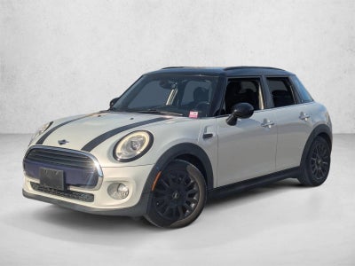 2016 MINI Hardtop 4 Door Cooper