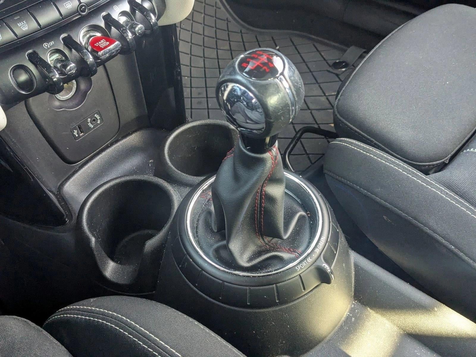 2016 MINI Hardtop 4 Door Cooper