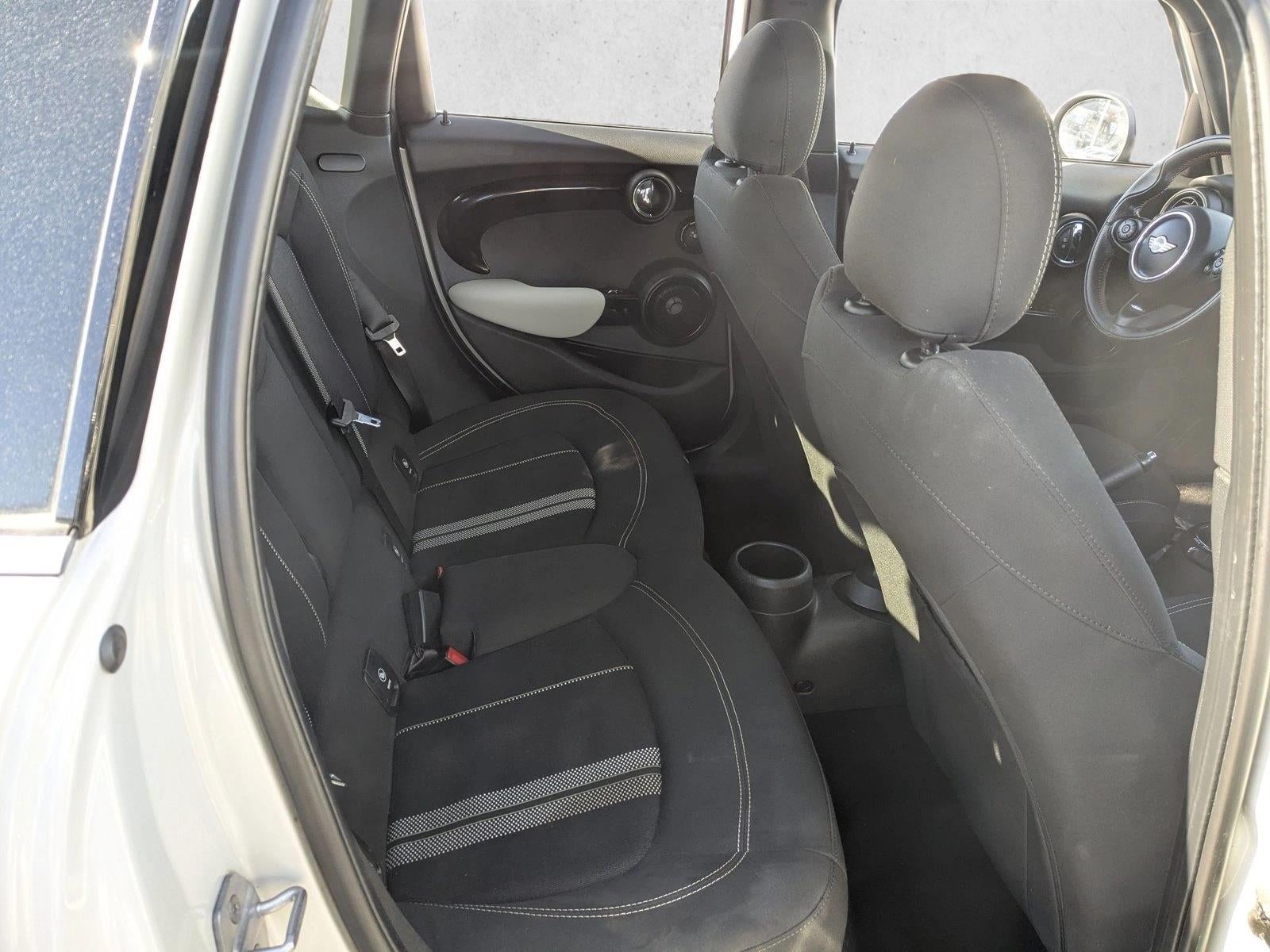 2016 MINI Hardtop 4 Door Cooper