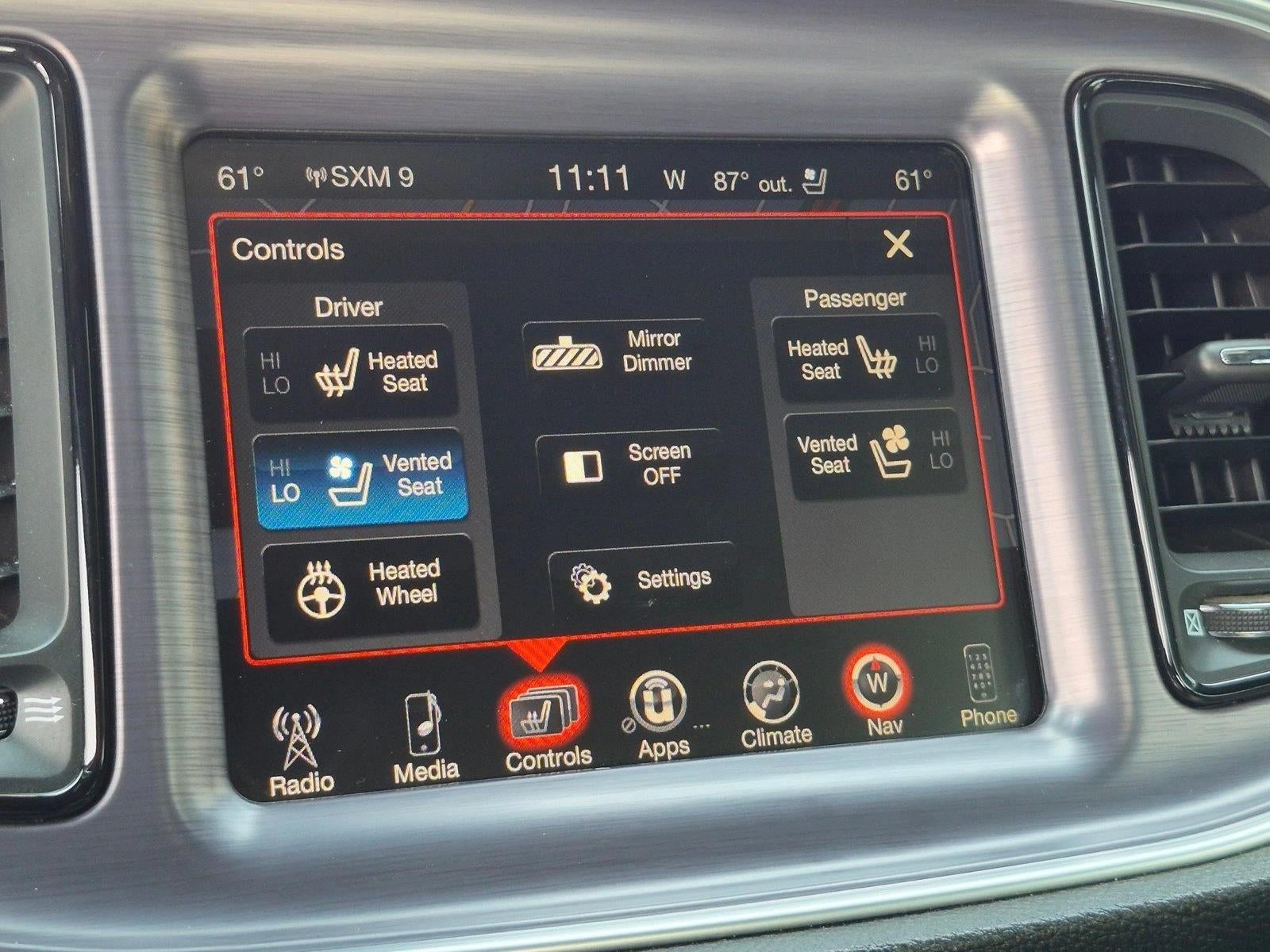 2016 Dodge Challenger 2dr Cpe 392 Hemi Scat Pack Shaker