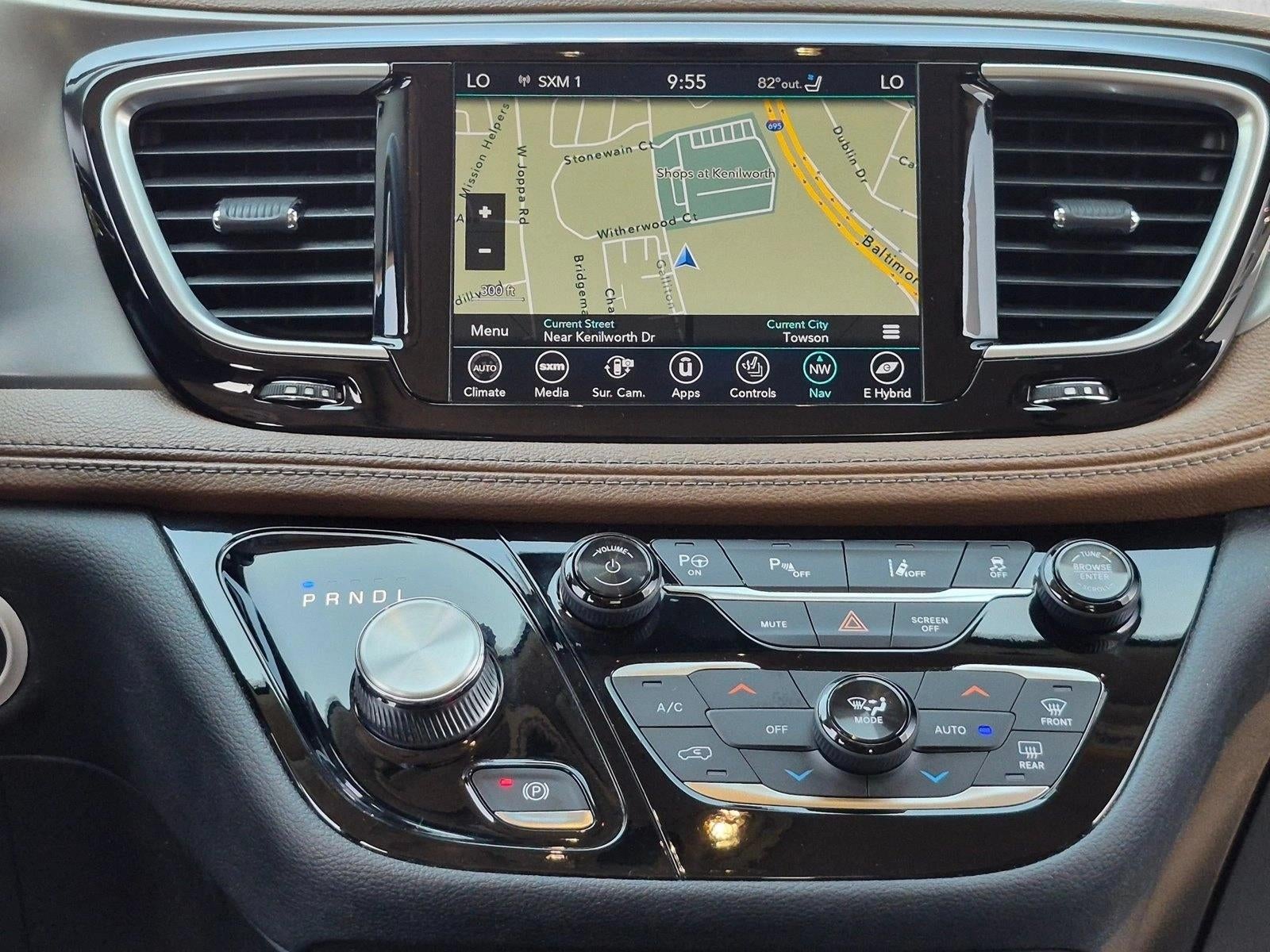2019 Chrysler Pacifica Hybrid Limited FWD