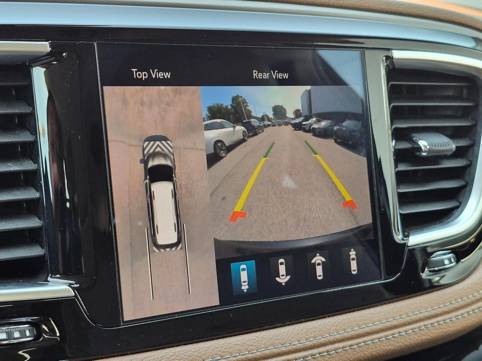 2019 Chrysler Pacifica Hybrid Limited FWD