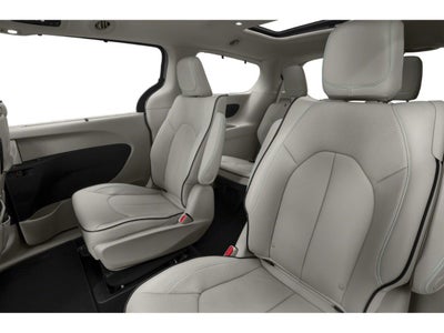 2019 Chrysler Pacifica Hybrid Limited FWD