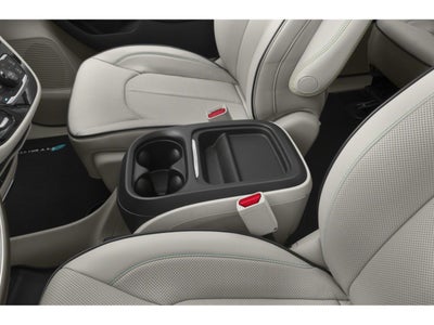 2019 Chrysler Pacifica Hybrid Limited FWD
