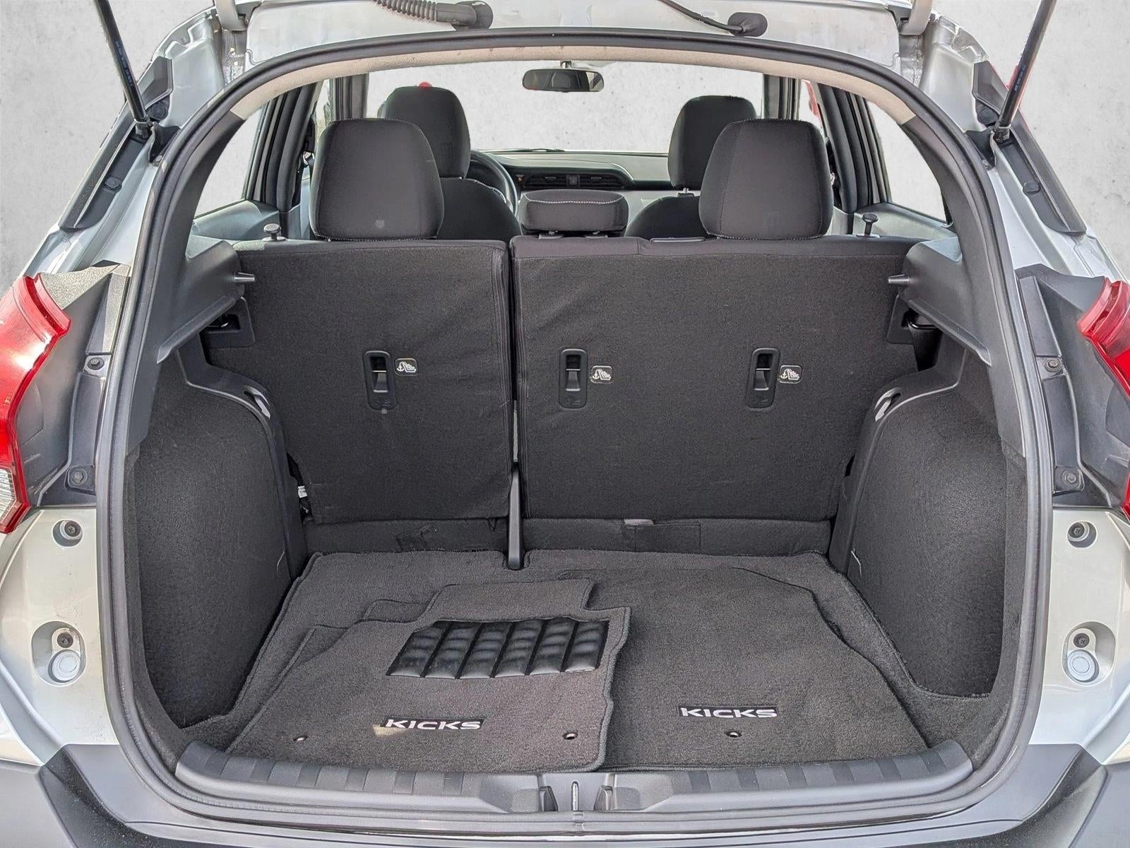 2019 Nissan Kicks S FWD