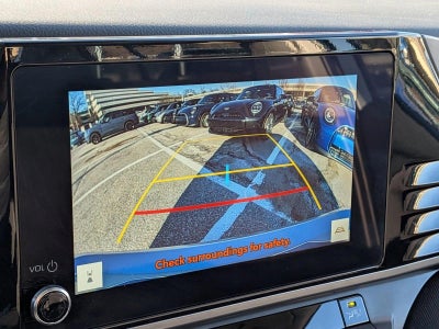 2025 Toyota Camry LE (Natl)