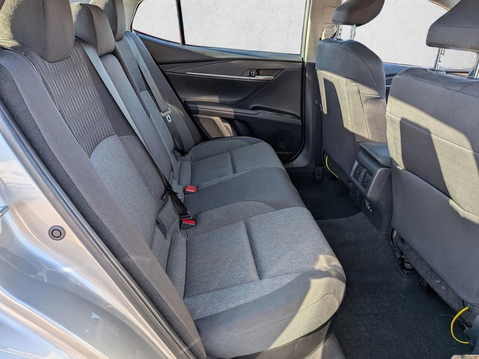 2025 Toyota Camry LE (Natl)