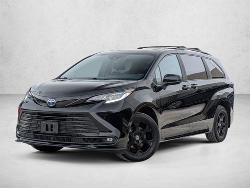 2025 Toyota Sienna Woodland Edition AWD 7-Passenger (Natl)