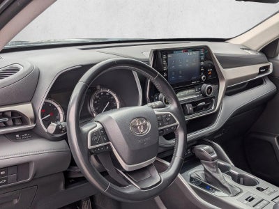2022 Toyota Highlander XLE AWD (Natl)