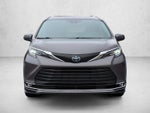 2022 Toyota Sienna XLE FWD 8-Passenger (Natl)