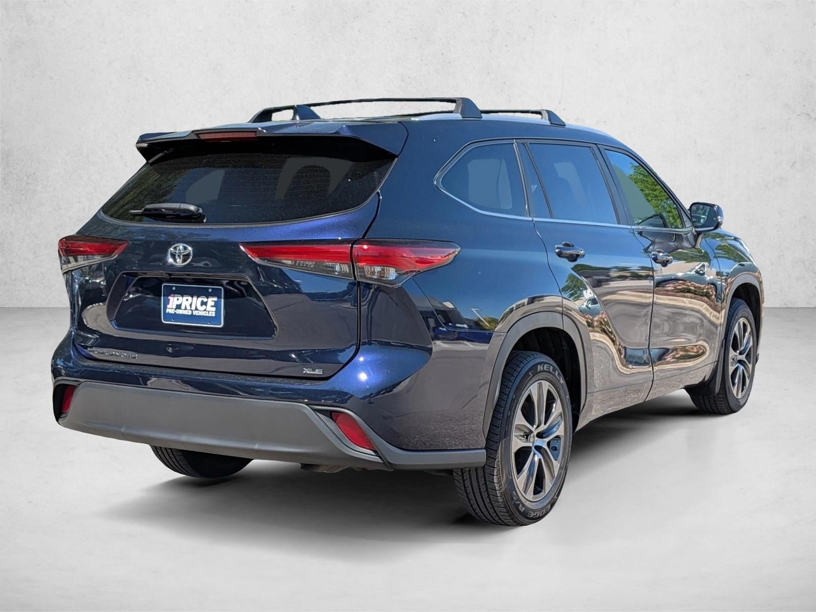 2023 Toyota Highlander XLE FWD (Natl)