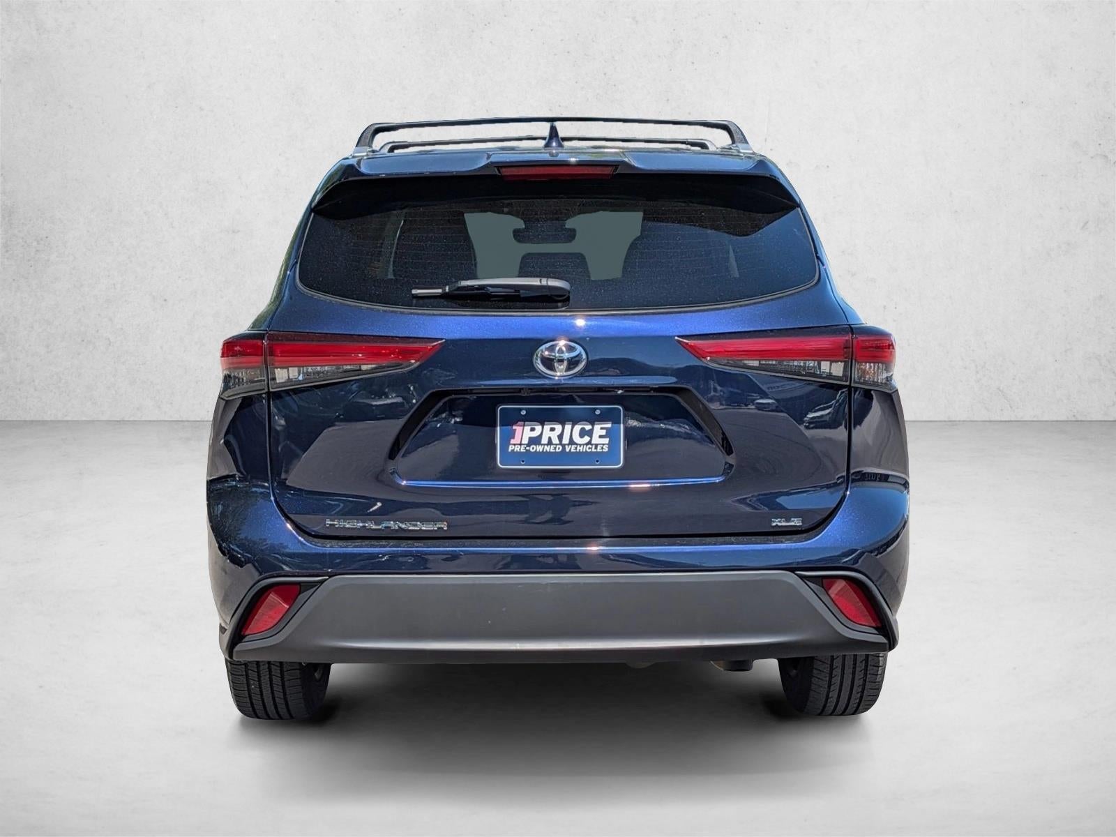 2023 Toyota Highlander XLE FWD (Natl)