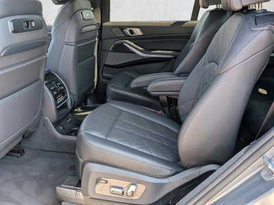 2023 BMW X7 xDrive40i Sports Activity Vehicle