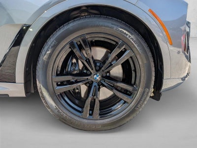 2023 BMW X7 xDrive40i Sports Activity Vehicle