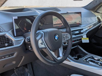 2026 BMW X7 xDrive40i Sports Activity Vehicle