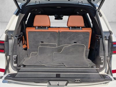 2024 BMW X7 M60i Sports Activity Vehicle