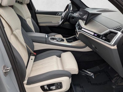 2024 BMW X7 M60i Sports Activity Vehicle