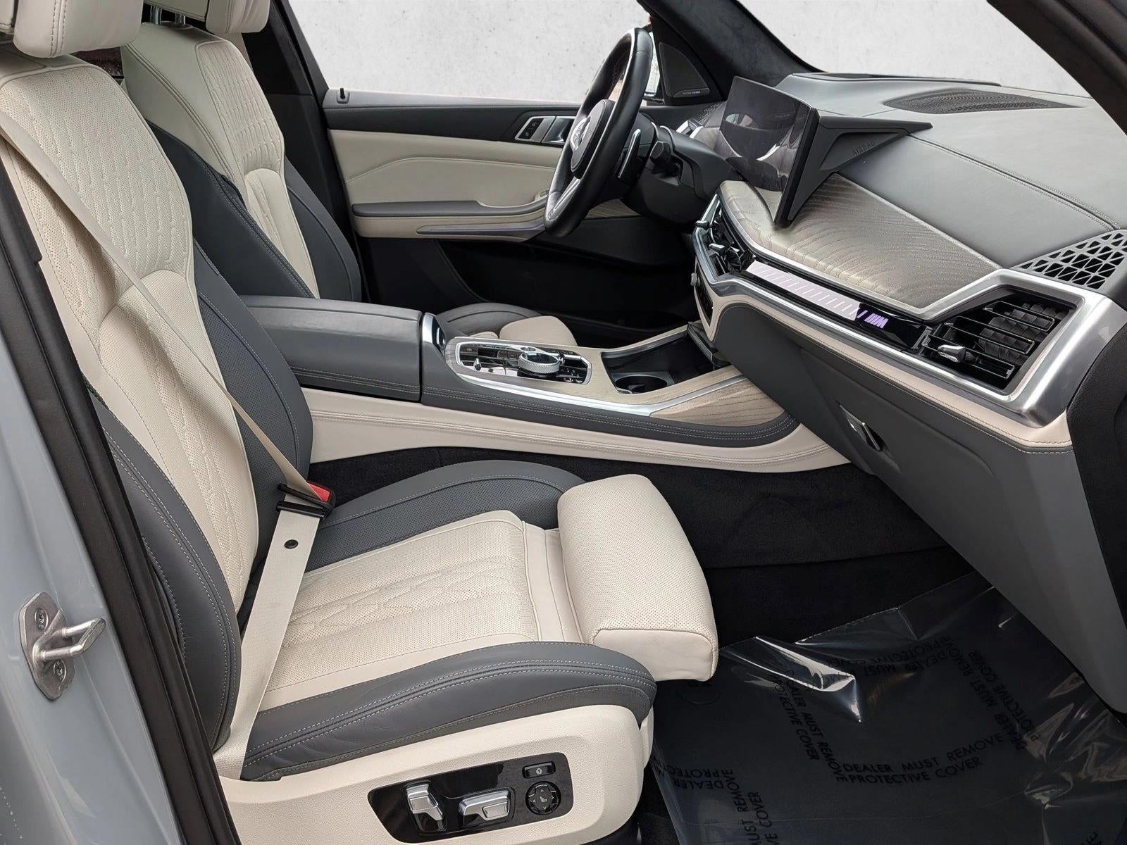 2024 BMW X7 M60i Sports Activity Vehicle