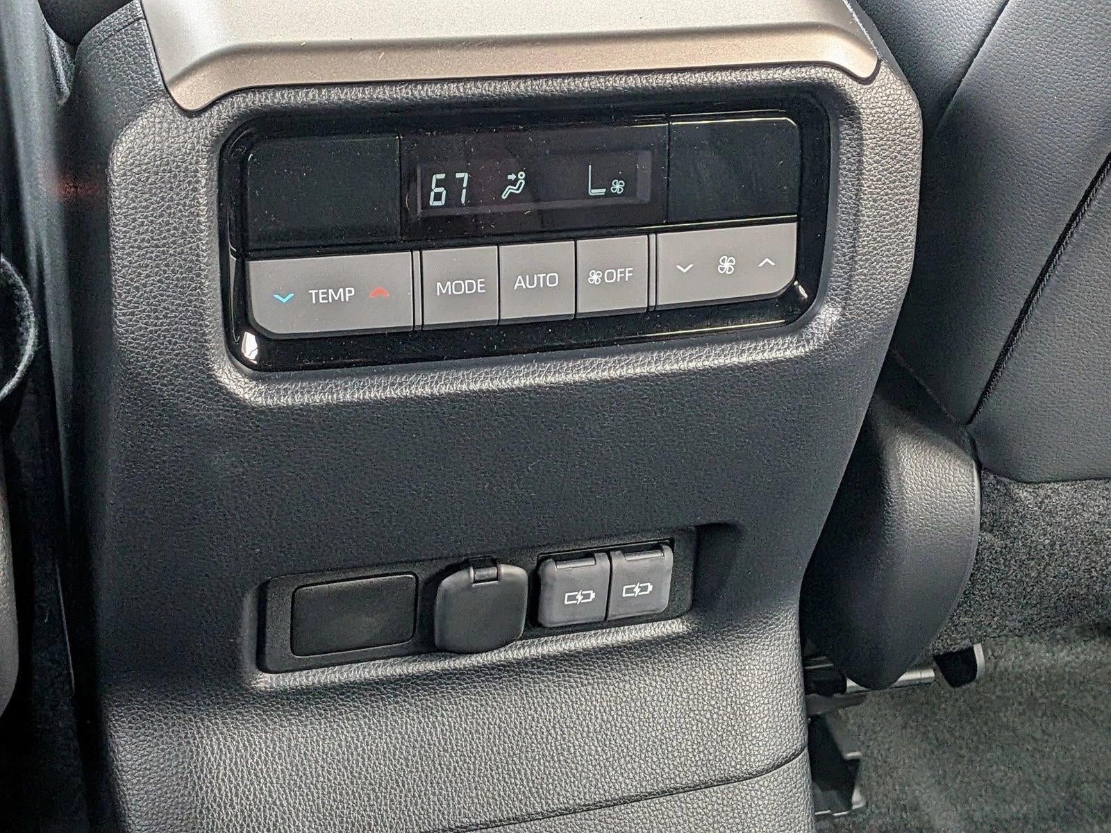 2026 Toyota Land Cruiser 4WD (Natl)