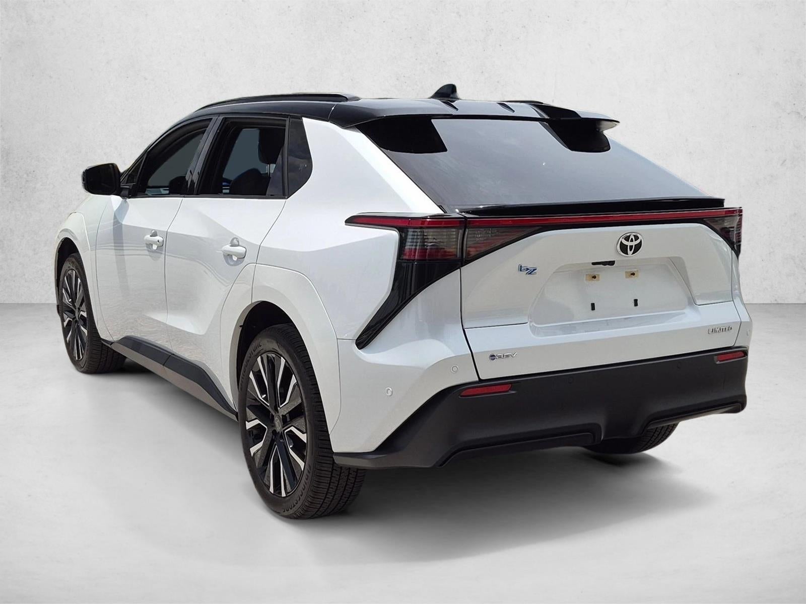 2026 Toyota bZ Limited FWD (Natl)