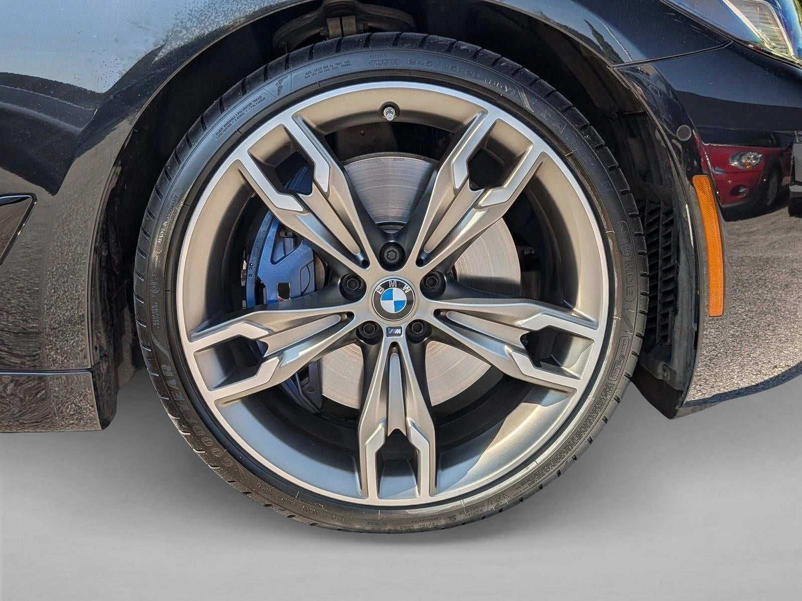 2022 BMW M550i xDrive Sedan