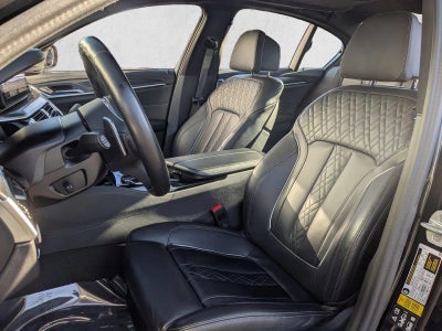 2023 BMW M550i xDrive Sedan