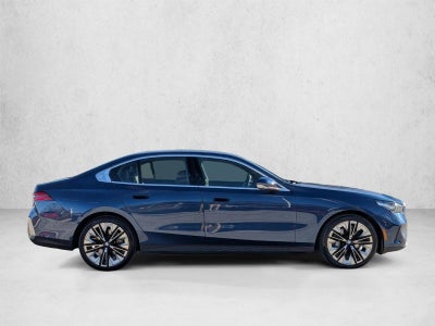 2026 BMW 540i xDrive Sedan