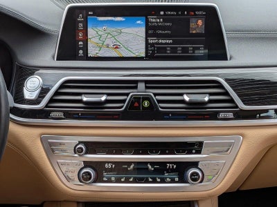 2022 BMW 740i xDrive Sedan