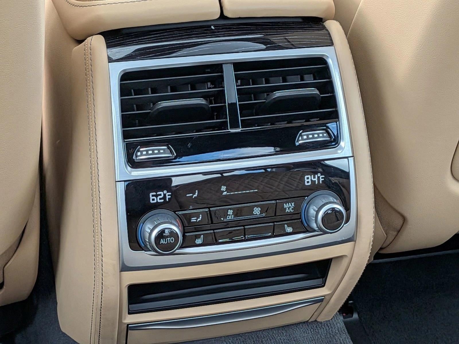 2022 BMW 740i xDrive Sedan