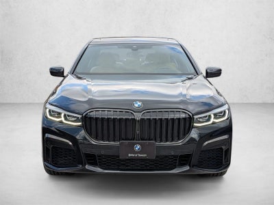 2022 BMW 740i xDrive Sedan