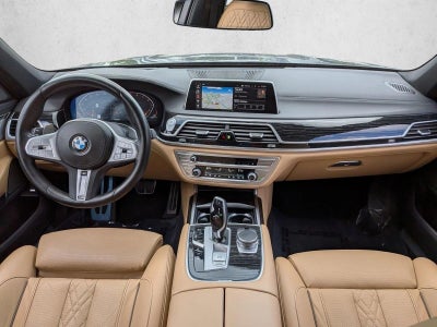 2022 BMW 740i xDrive Sedan