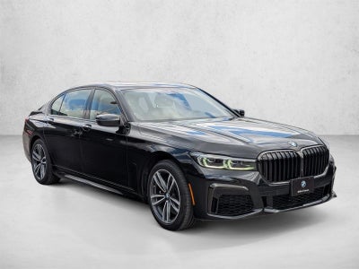 2022 BMW 740i xDrive Sedan