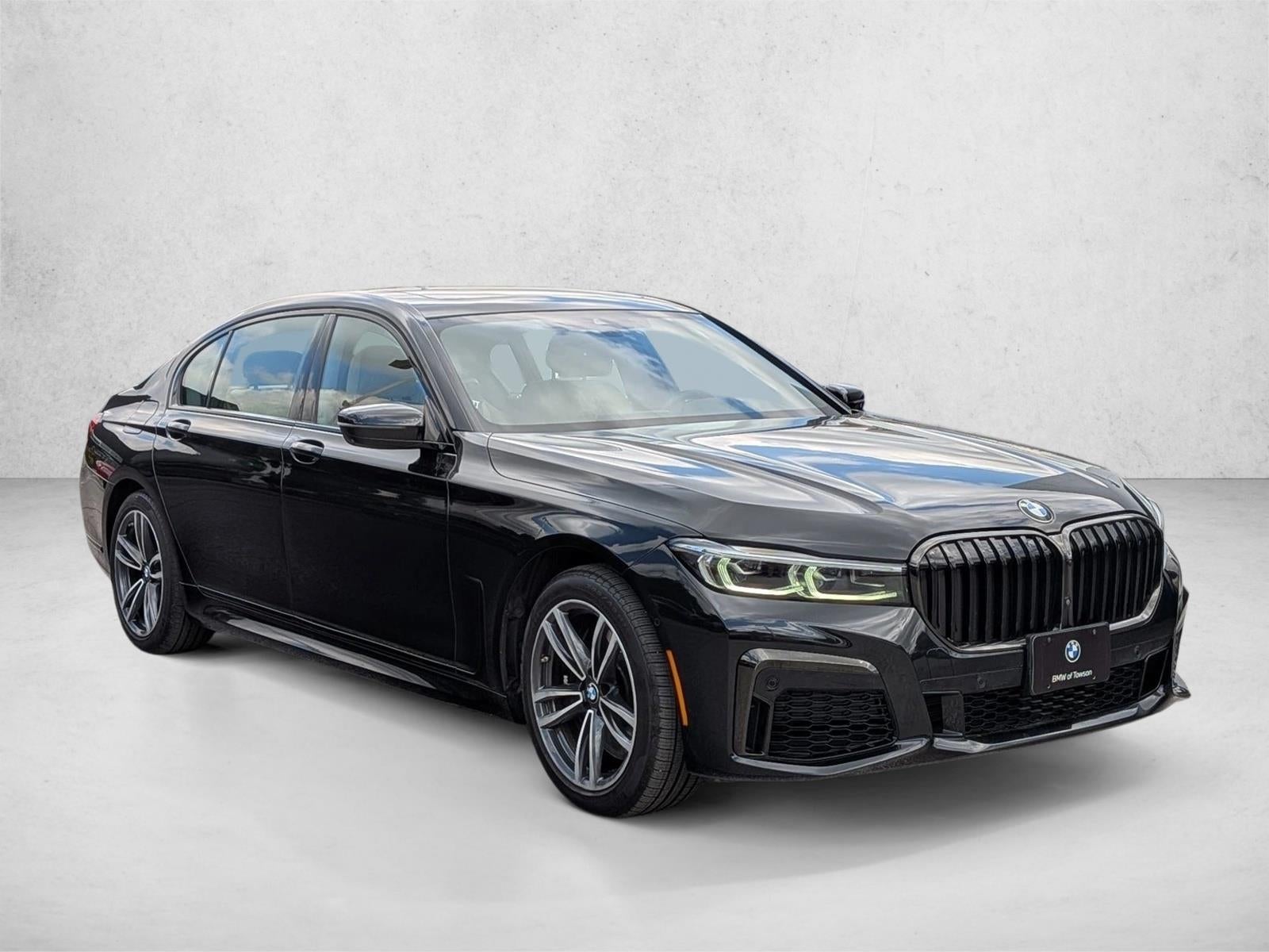 2022 BMW 740i xDrive Sedan