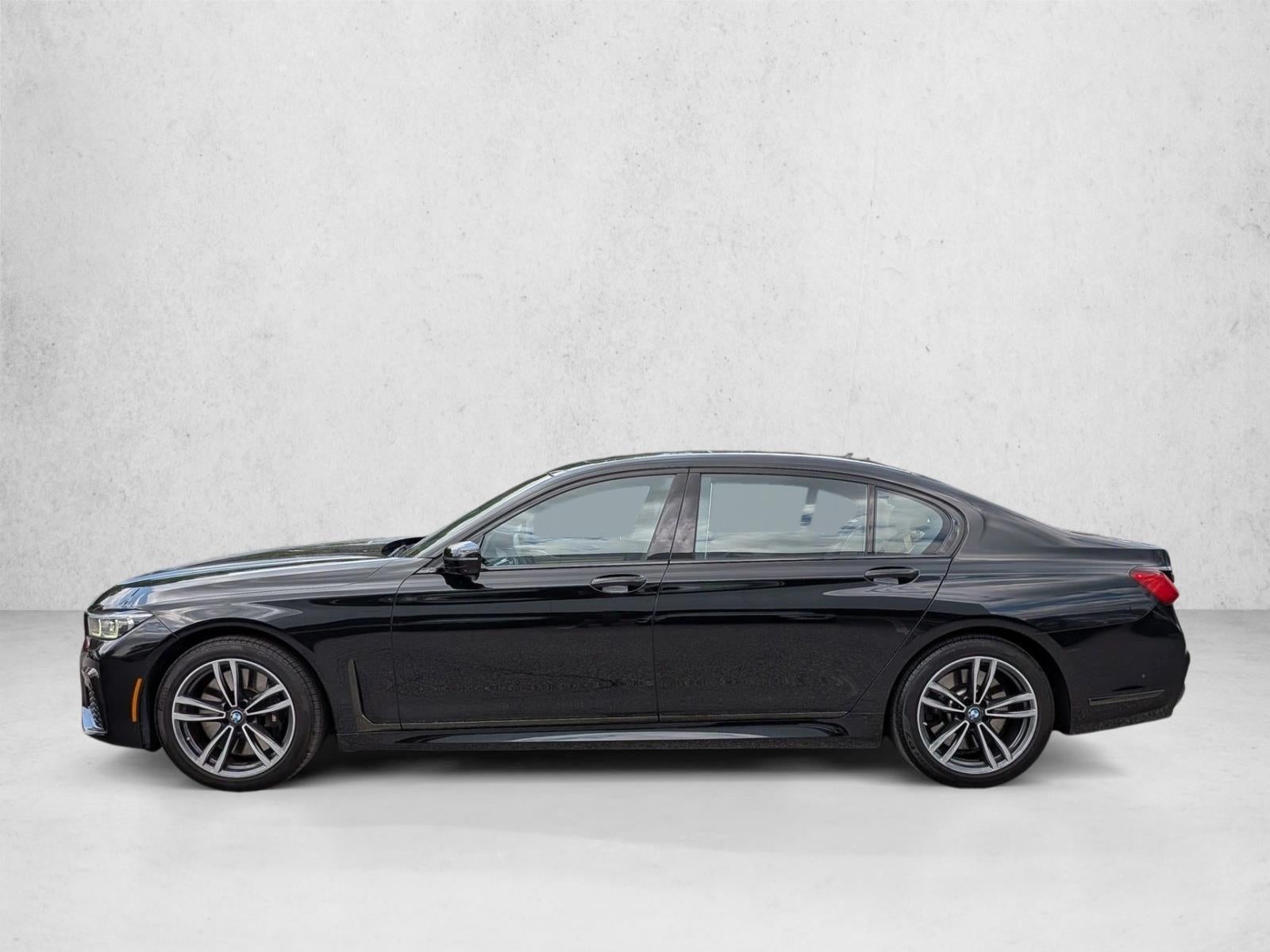 2022 BMW 740i xDrive Sedan