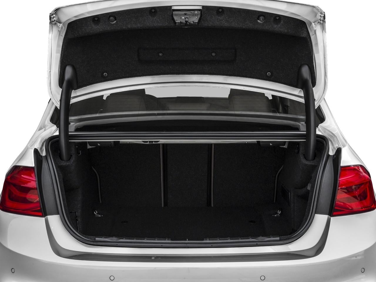 2018 BMW 330i xDrive Sedan